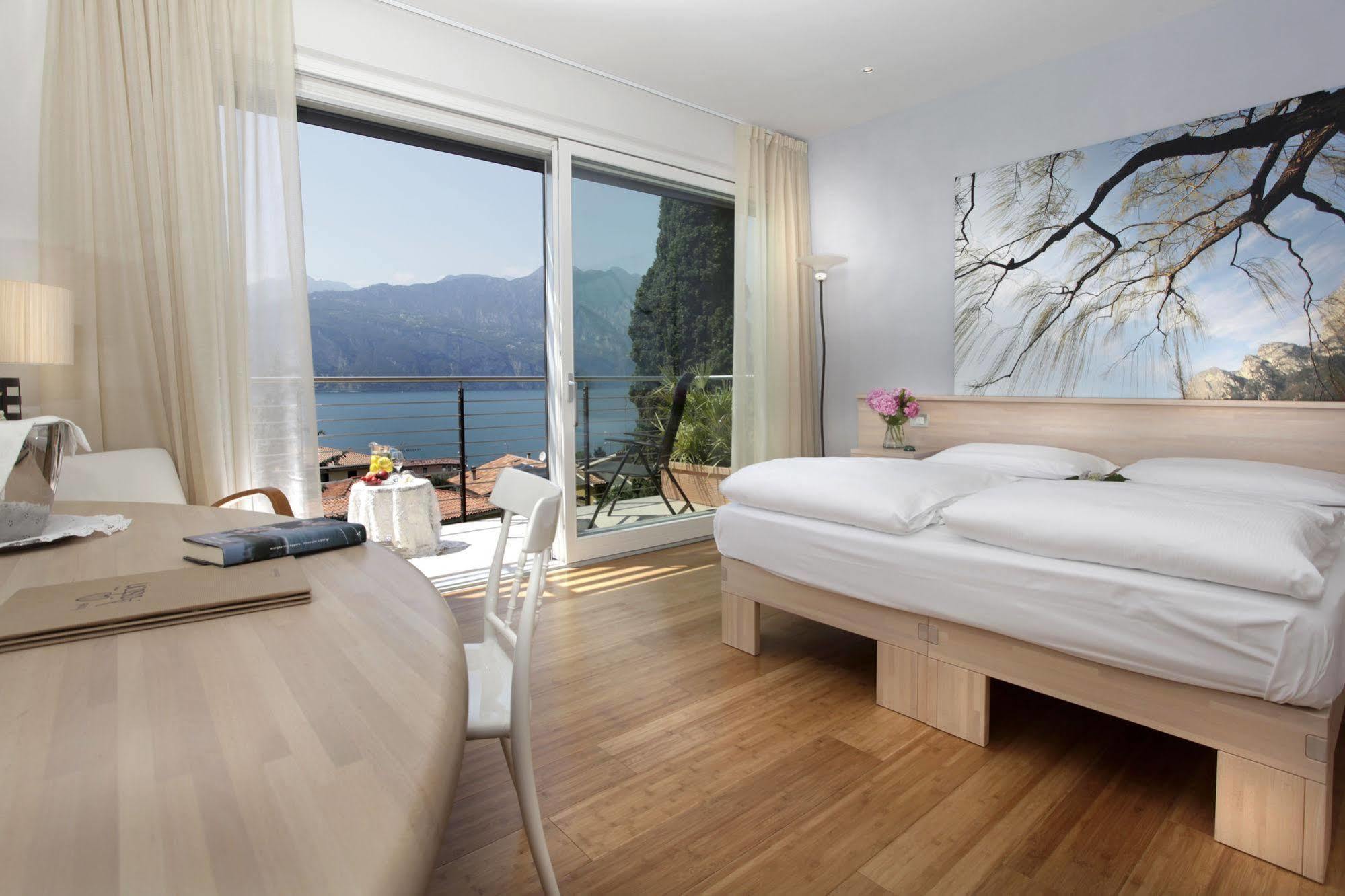 Eco Hotel Ariston Malcesine Exterior foto